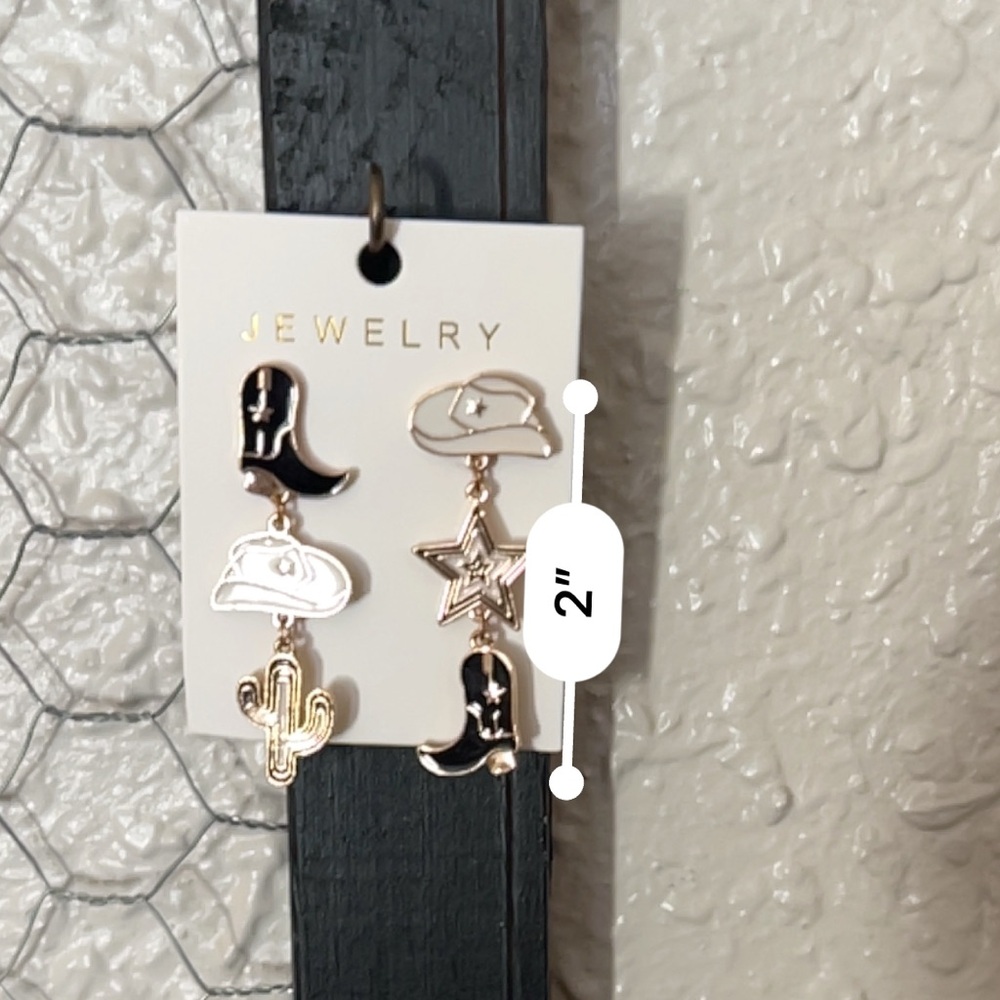 Western Themed Earrings Set